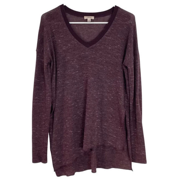 Aritzia Sweater Womens Size XS Oversized Shirt Wilfred Sherbrooke Burgundy Vneck - Picture 1 of 11
